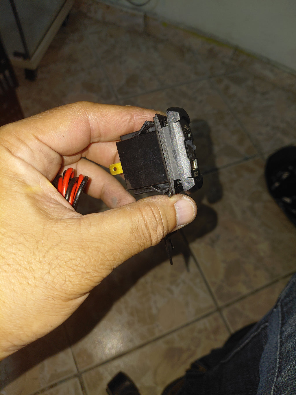 Cargadores de alta velocidad de carros Usb y tipo c para que no dejes de cargar tu celular